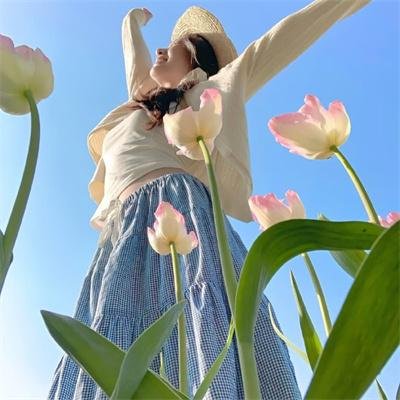 旗正飘飘